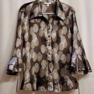 DRESSBARN Woman Button-Down Top